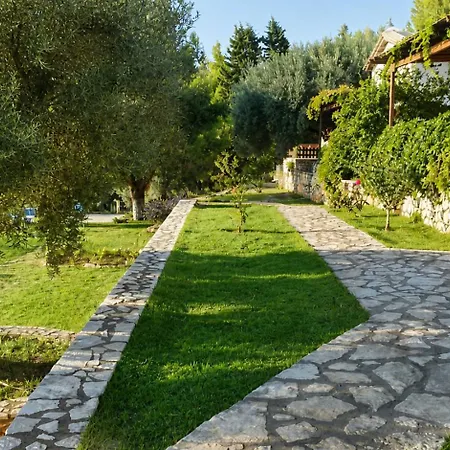 Feriehus Anerada - Seaviews Above Egremni In Lefkada Athánion